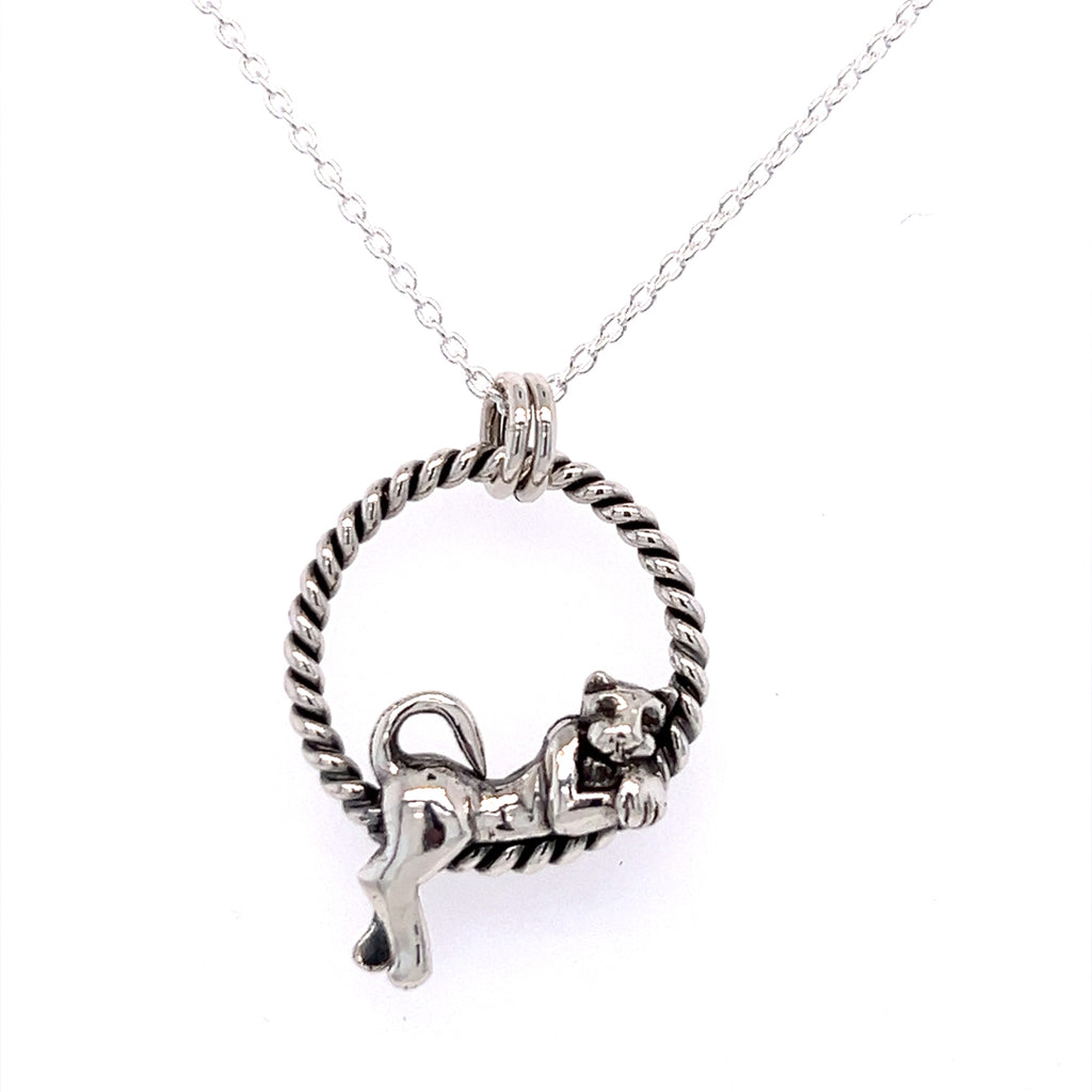 Penn State Lounging Lion Twist Necklace