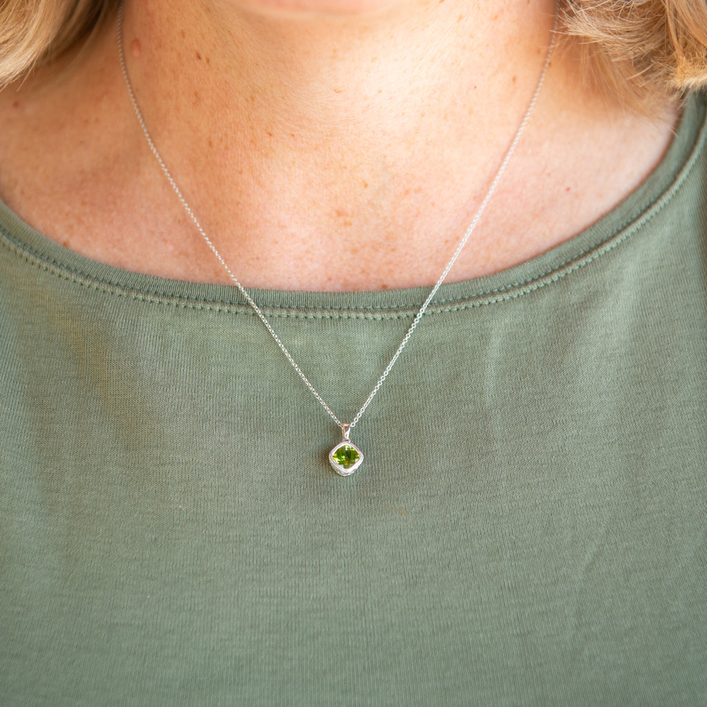 Checkerboard Peridot Necklace