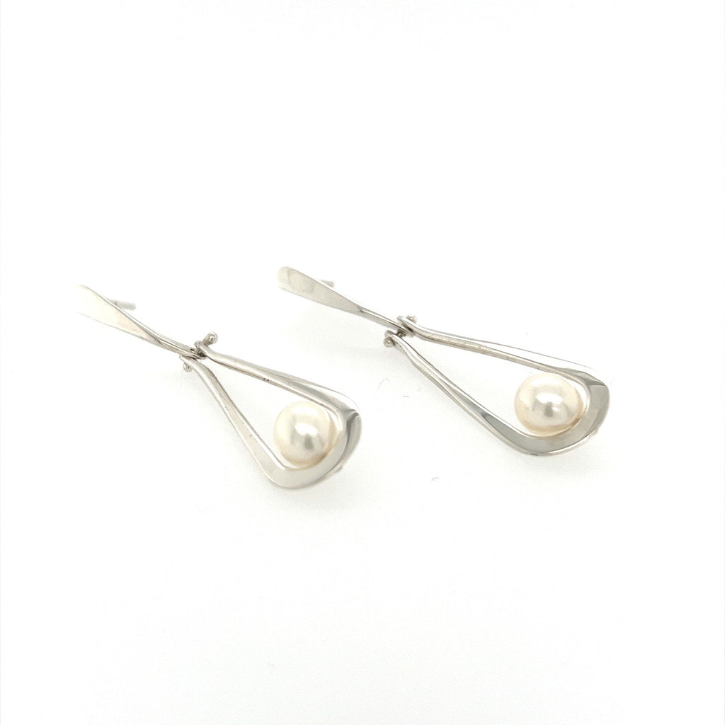 Swinging Pearl Teardrop Earrings