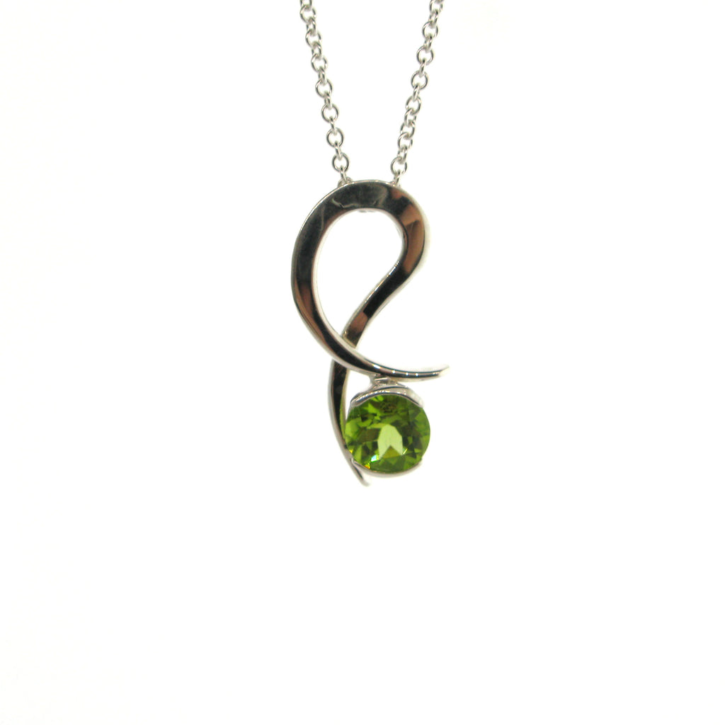 Peridot Dancing Necklace