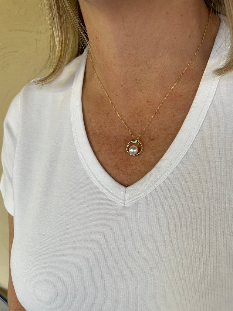 14kt Pearl Sloop Necklace