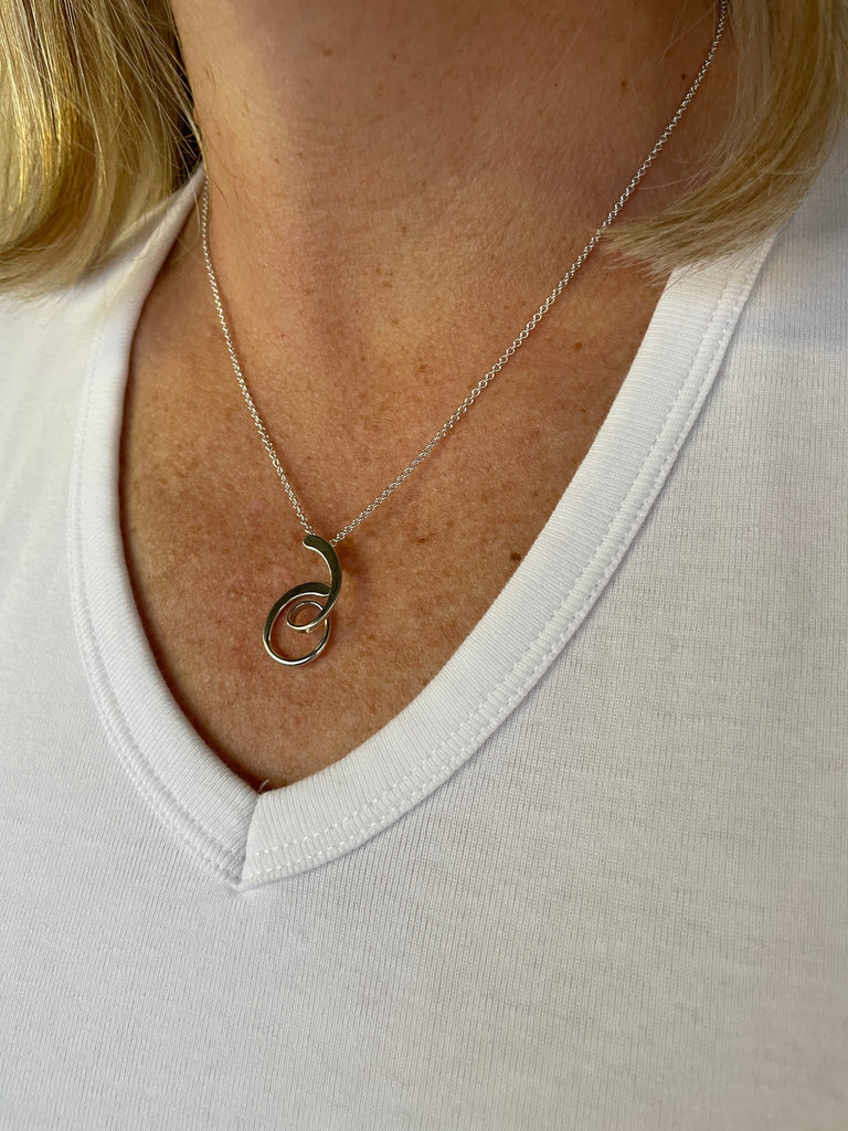 Loop-De-Loop Necklace